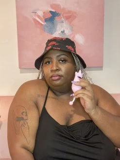 Honey Play Box Dora - Rose Toy Clit Vibrator And Licker