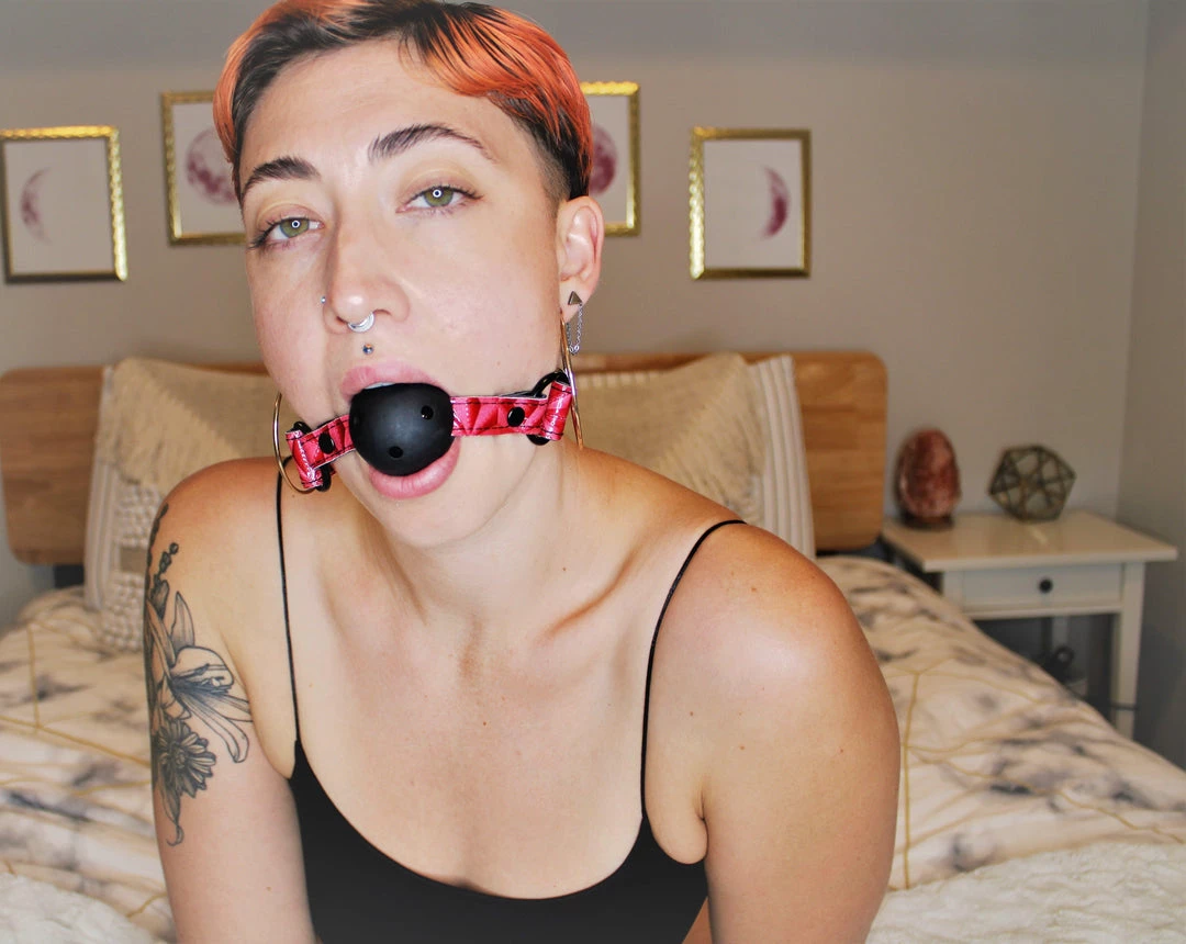 Honey Play Box Ur Mine Ball Gag - Pink Blindfolds & Gags 4 Honey Play Box Ur Mine Ball Gag - Pink Blindfolds & Gags